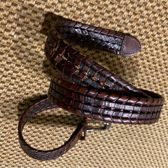 Genuine Leather With Bonded Lacing - Picture 7 of 15